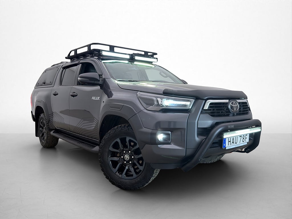 Toyota Hilux Invincible 2.8 4WD Dragkrok JBL Diff Kåpa Moms