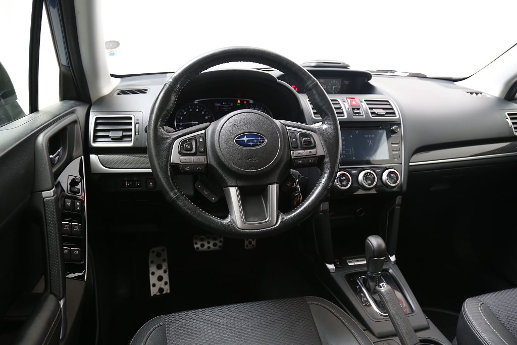 Subaru Forester 2,0i 150hk XL AWD Aut Extraljus Motorv Drag 2019