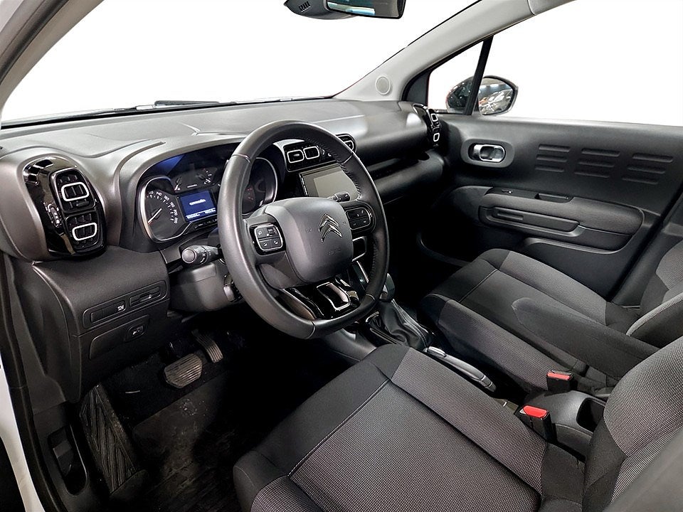 Bild på Citroën C3 Aircross Shine 1.2 PT Aut - BACKSENSORER, CARPLAY
