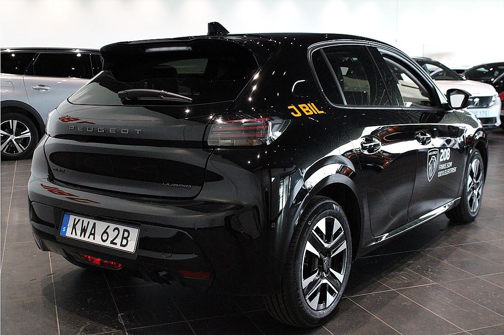 Bild på Peugeot 208 Hybrid Allure 100hk Aut - DEMO