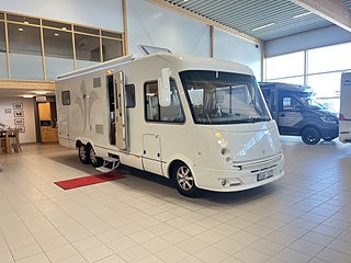 Husbil-integrerad Niesmann ARTO 79 LE 2 av 29