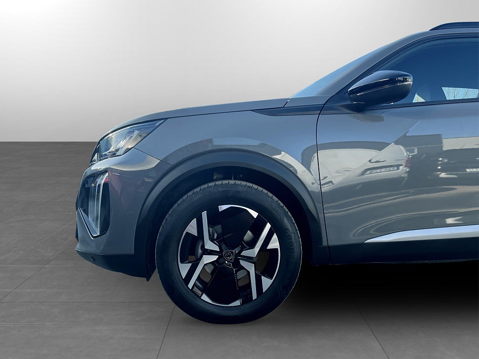 Bild på Peugeot 2008 Allure 1.2 PT 131hk B-KAMERA CARPLAY