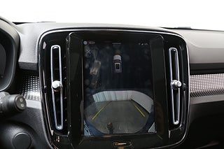 SUV Volvo XC40 24 av 34
