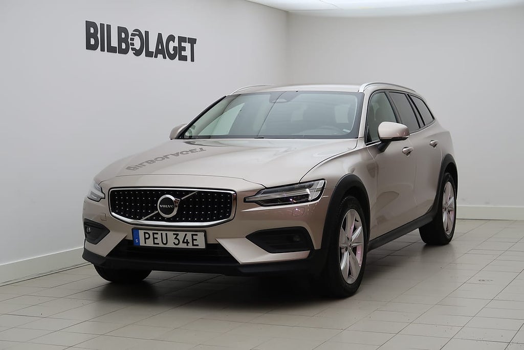 Volvo V60 Cross Country B4 AWD Diesel Core, Drag, Kamera, Navi