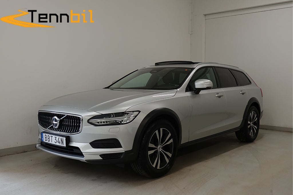 Volvo V90 Cross Country B4 AWD Panorama BLIS D-Värme Drag Kamera Adap-F