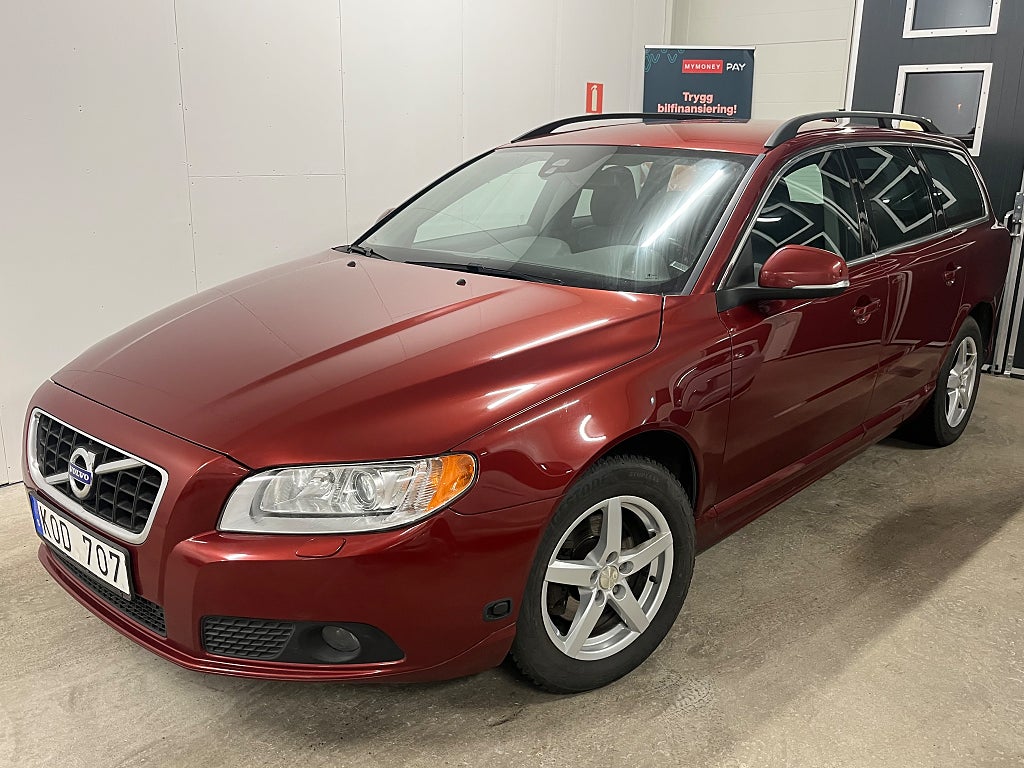 Volvo V70 T4F Momentum 180hk 2 Brukare M-värmare Drag