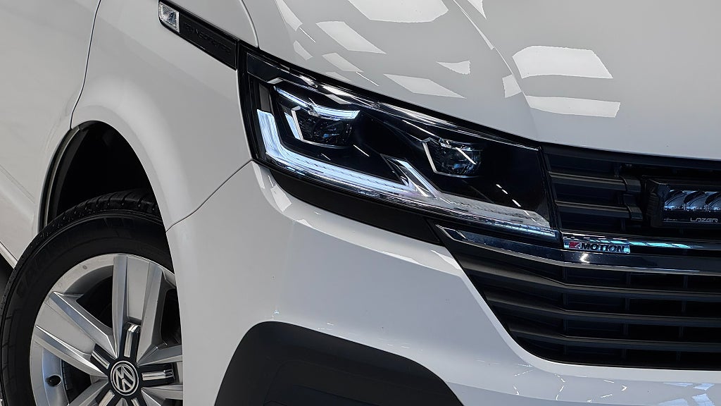 Volkswagen Transporter 2021 - miniatyr 12