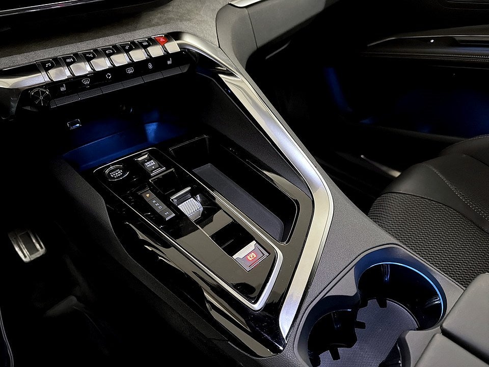 Bild på Peugeot 5008 GT Black Pack 1.2 PT 130hk Aut - 7-SITS, B-KAMERA