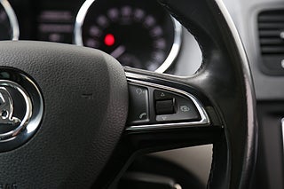 SUV Skoda Yeti 18 av 25
