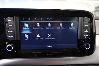 Halvkombi Hyundai i10 17 av 20