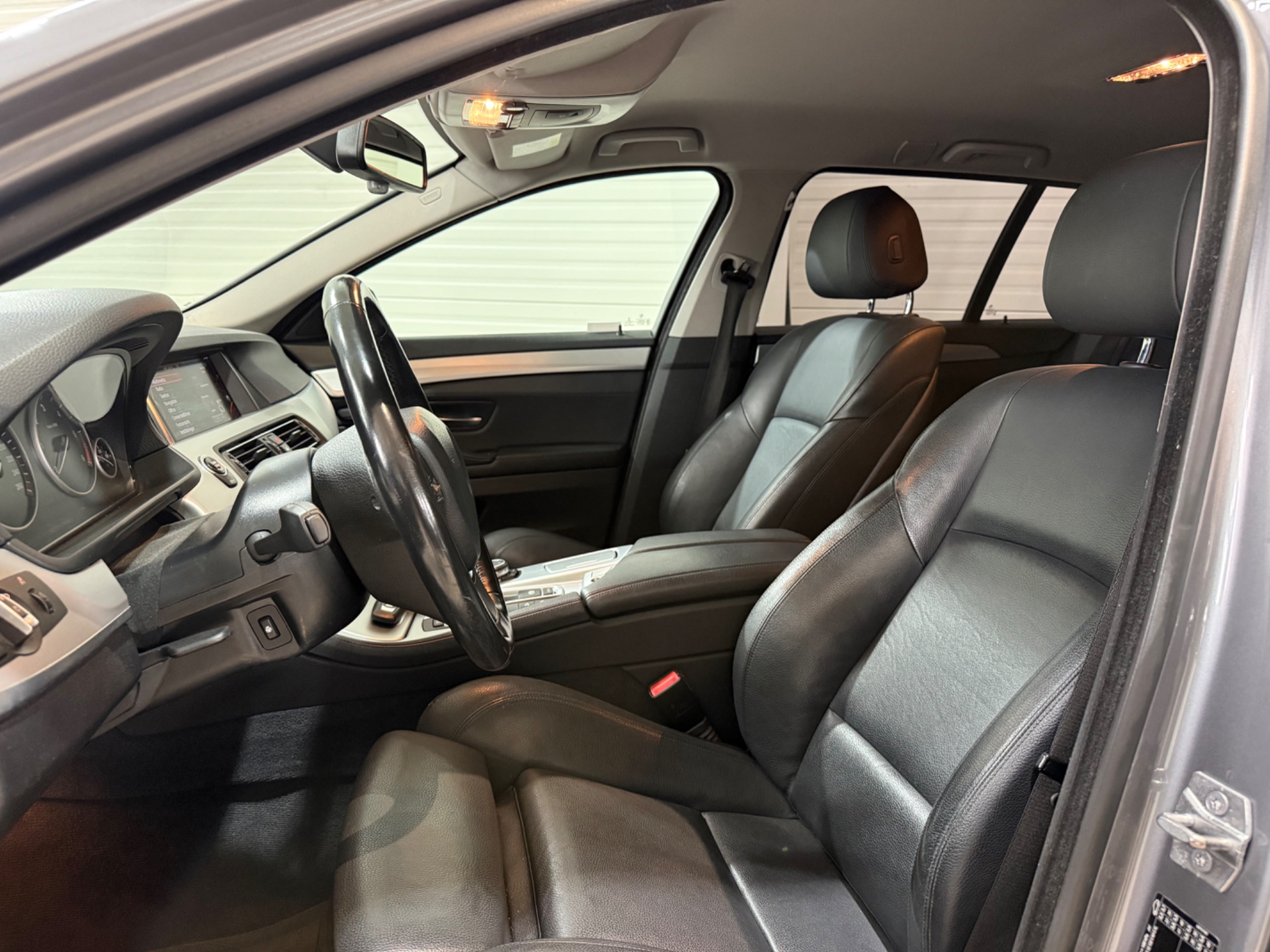 BMW 520d 2017, bild 6/10