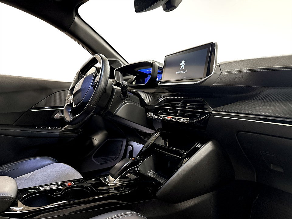 Bild på Peugeot E-208 GT 50kWh 136hk Aut B-KAMERA NAVI