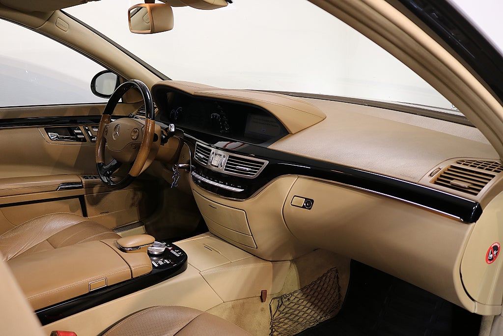 Mercedes-Benz S 2008 - miniatyr 16