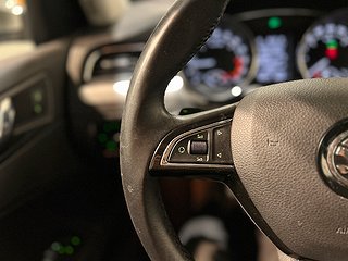 Skoda Superb Kombi 2.0 4x4 Elegance Drag Dvärm S/V-hjul