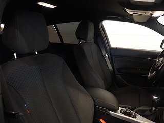 Halvkombi BMW 118 17 av 21