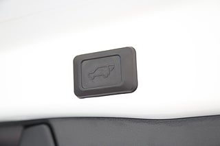 SUV Toyota RAV4 25 av 25