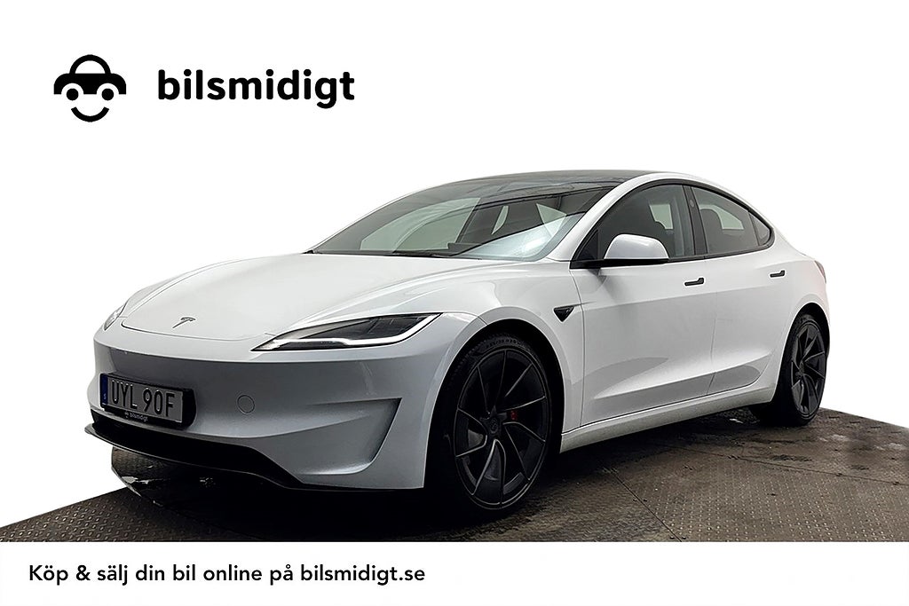 Tesla Model 3 Performance Pano Läder AI-Dator Värmare 627hk