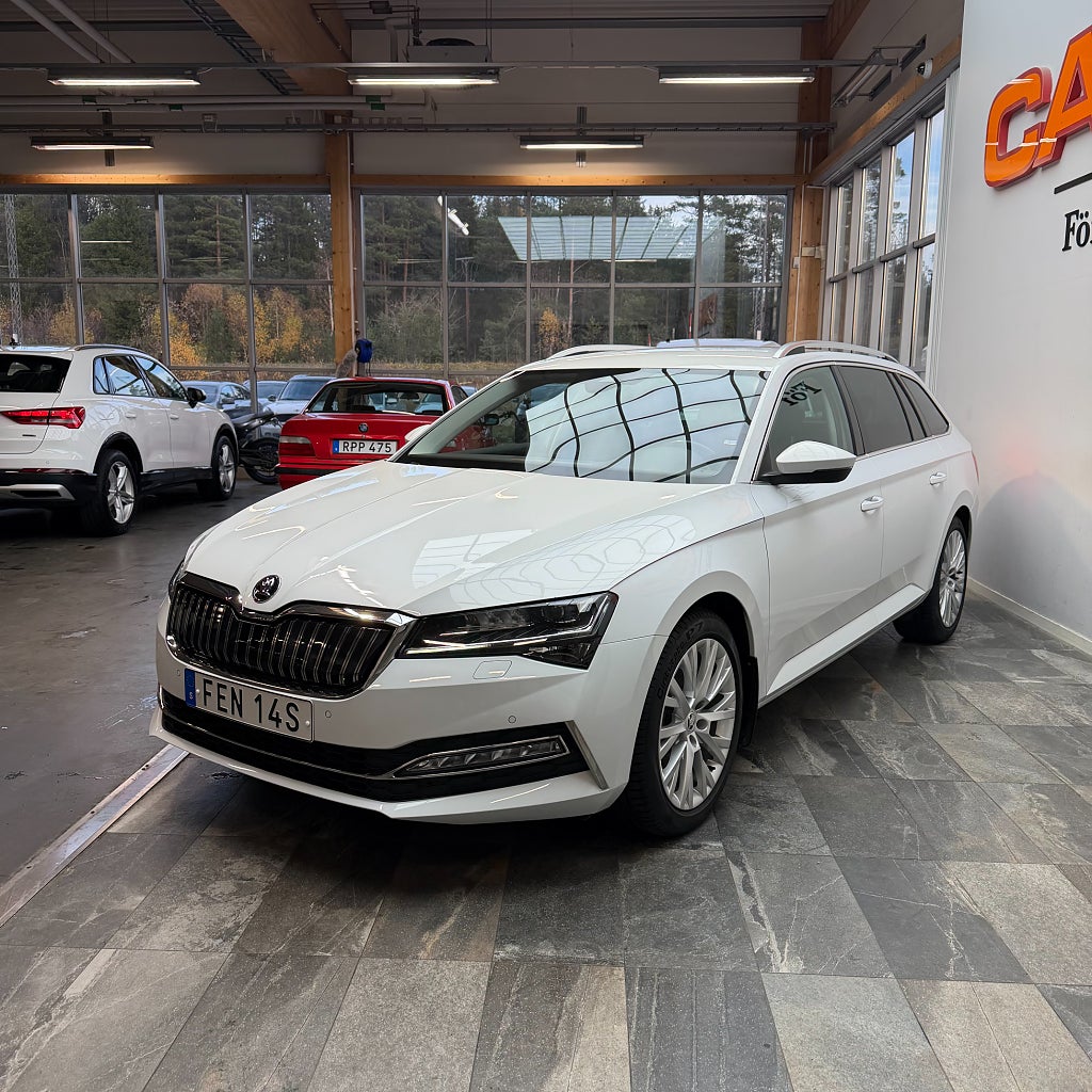 Skoda Superb iV Kombi 1.4 TSI Business Style Canton Backkamera Drag