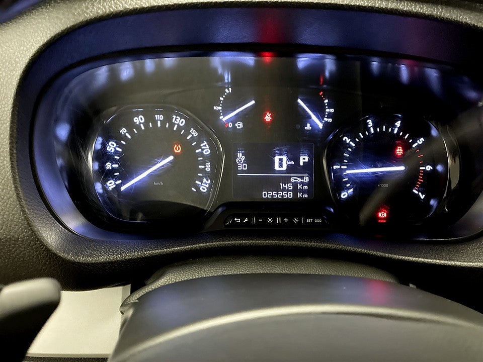 Bild på Peugeot Expert Utökad Last 2.0 BlueHDi EAT Euro 6