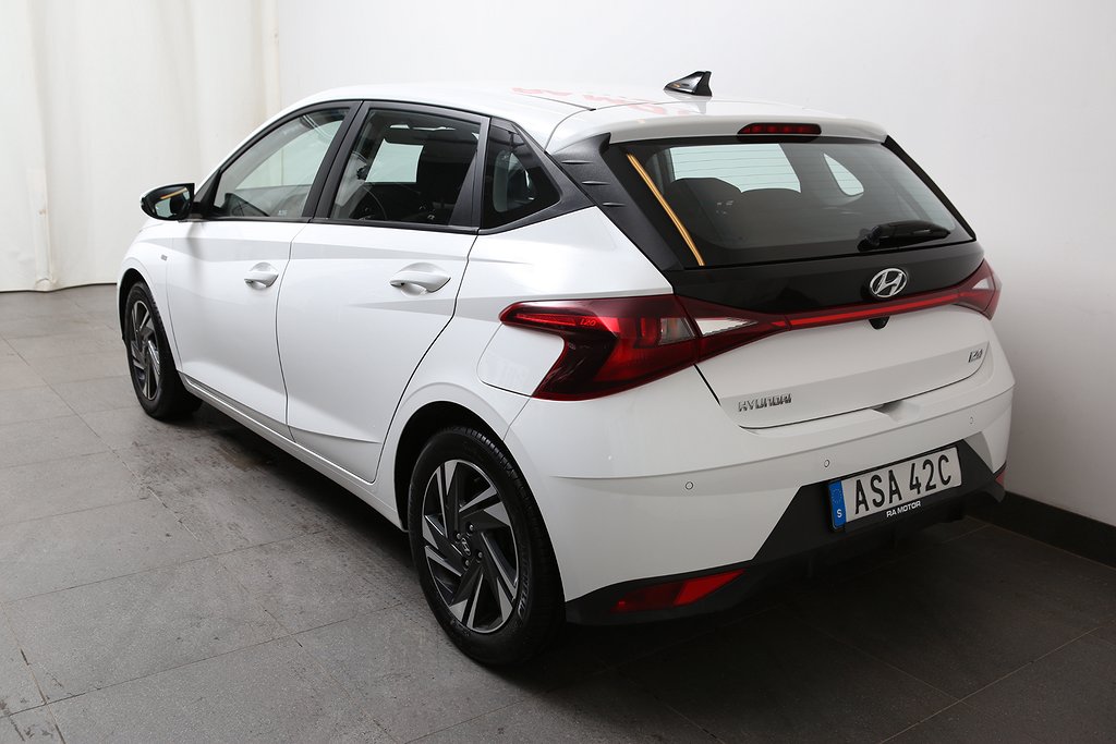 Hyundai i20 1,0 T-GDI 100hk MHEV Essential CarPlay Kamera 2021