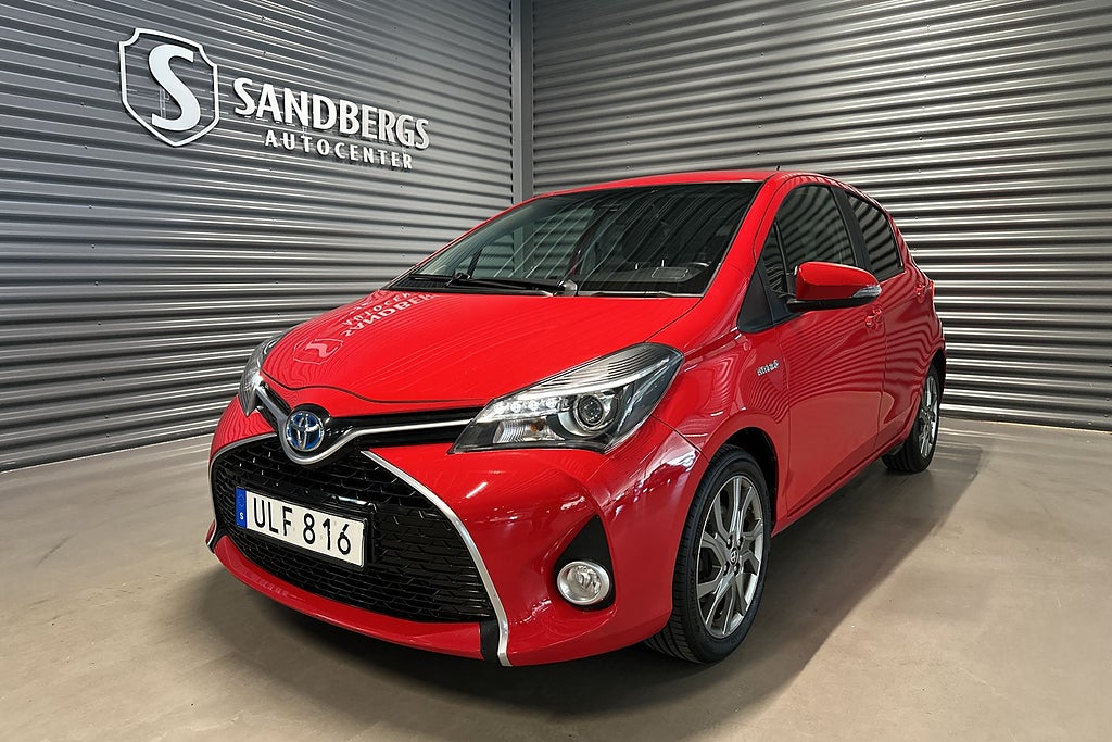 Toyota Yaris Hybrid e-CVT Active Style Backkamera BT Eu6
