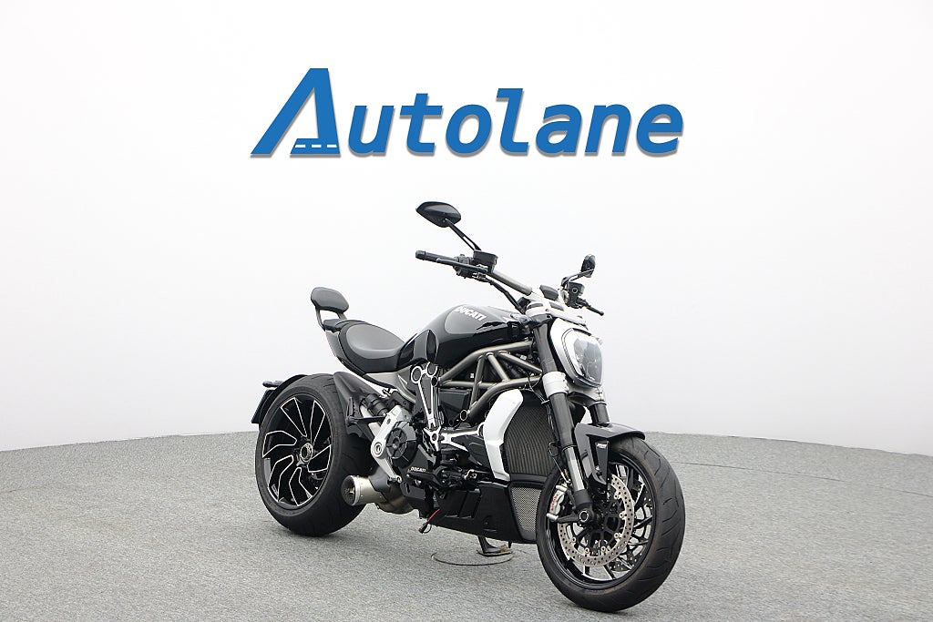 Ducati Xdiavel* Termignoni Ljuddämpare Nyservad ink remmar!
