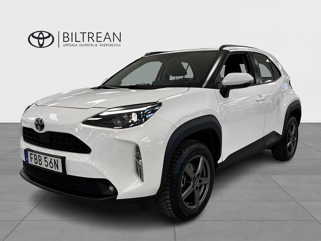 Toyota Yaris Cross Hybrid 1,5 Active Vinterhjul Dragkrok