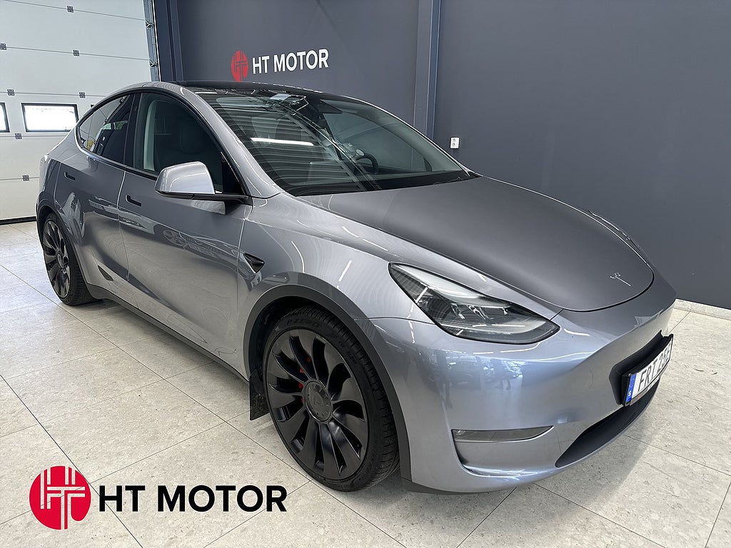 Tesla Model Y Performance 534hk/B-Kamera/Autopilot/DRAG/NAV/Värmepump