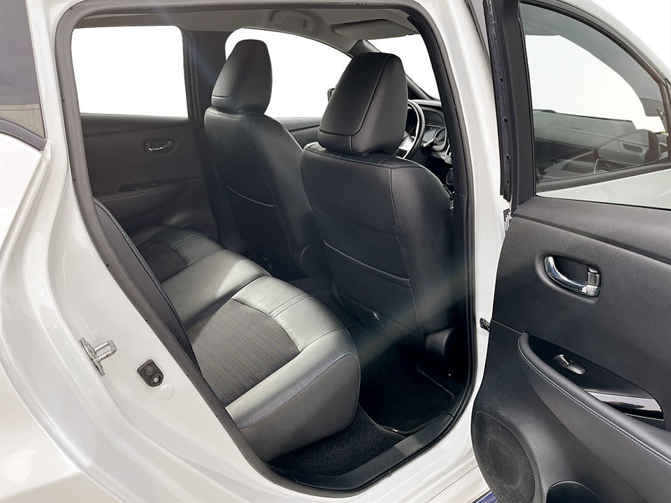 Bild på Nissan Leaf Tekna 40kWh 150hk Aut B-KAMERA P-SENSORER