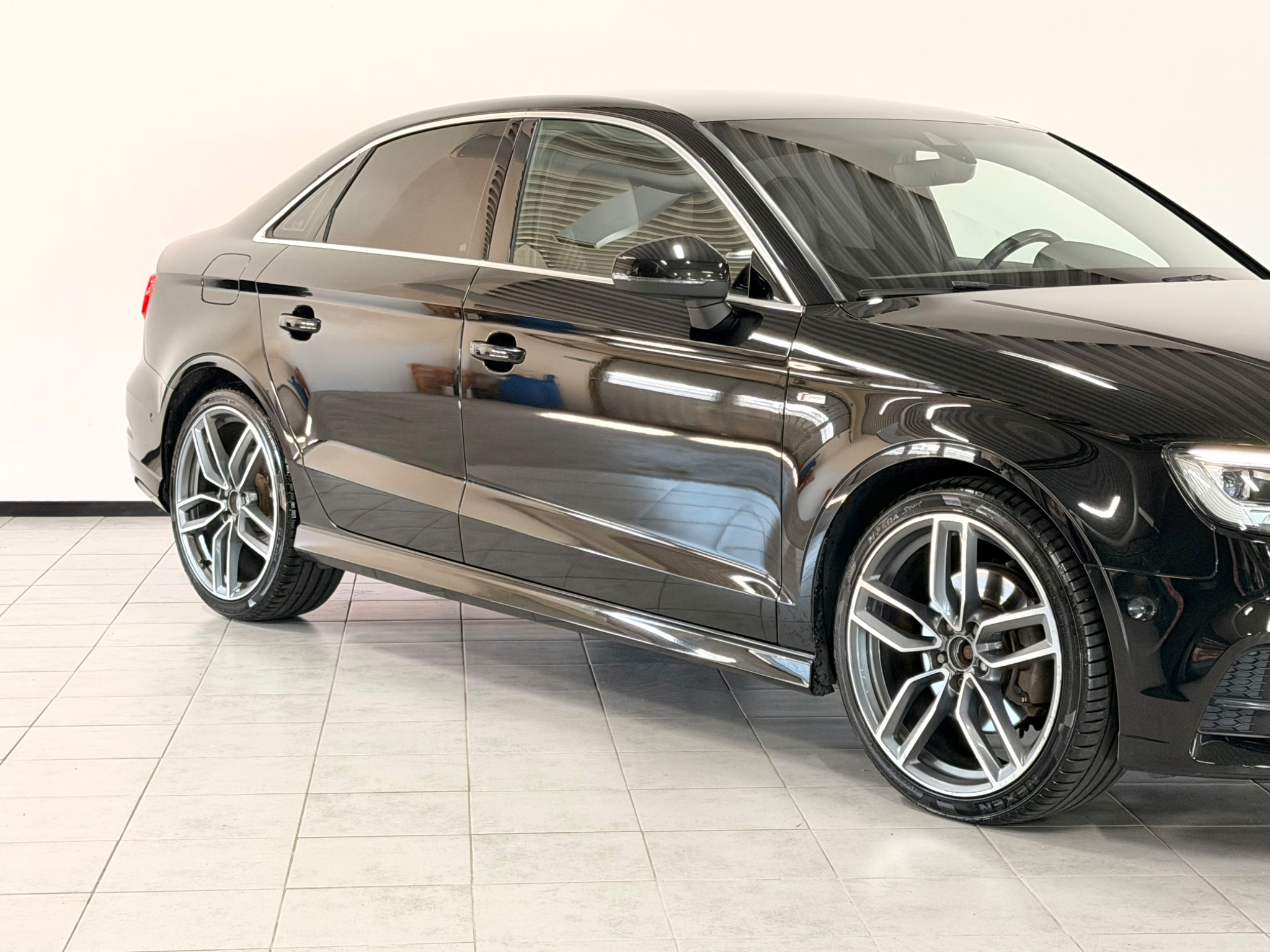 Audi A3 Sedan 2.0 TDI B&O 2017, bild 2/10
