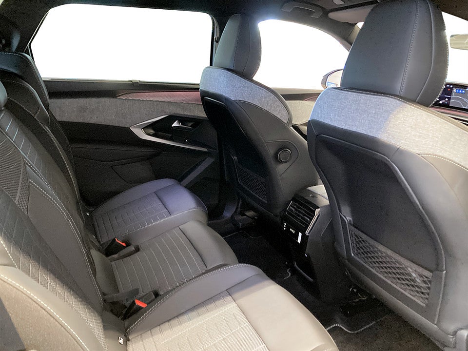 Bild på Peugeot 5008 GT Hybrid 145hk Aut KAMPANJ BRÄNSLE INGÅR