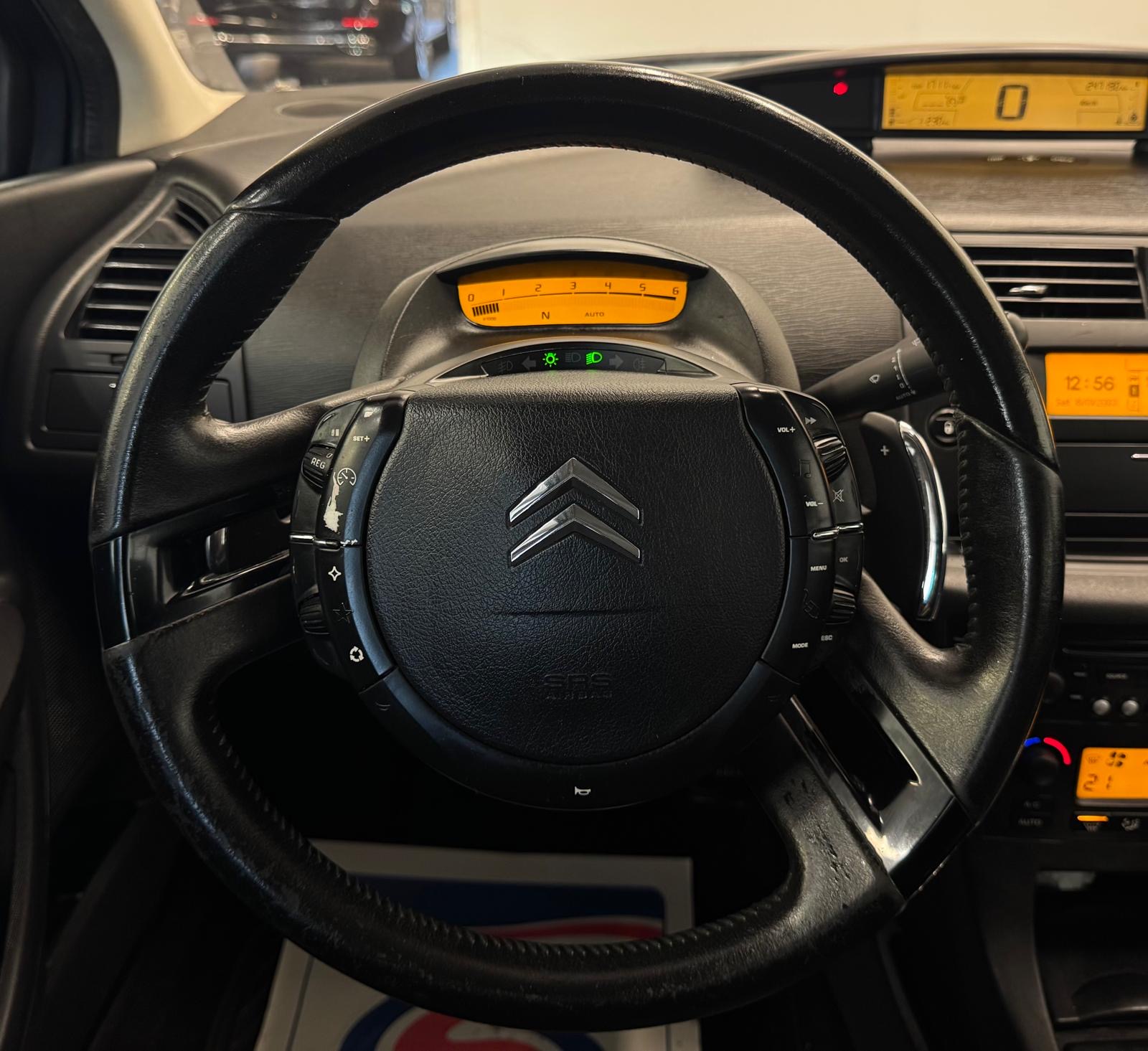 Citroen C4 1.6 HDiF EGS Euro 4 2008, bild 7/10