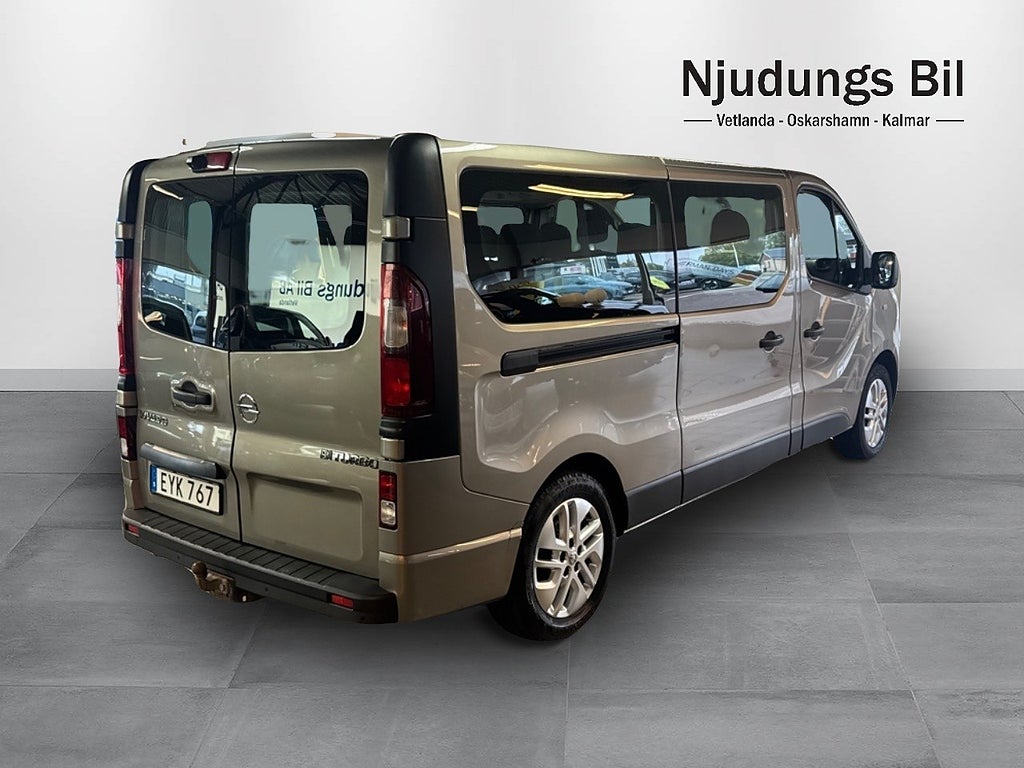 Opel Vivaro 2018 - miniatyr 3