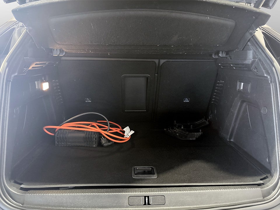 Bild på Peugeot 3008 GT HYBRID4 PHEV 300hk Aut B-KAMERA DRAG 