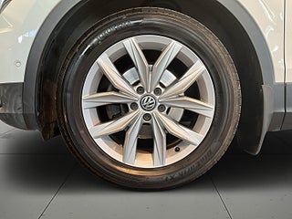 Volkswagen Tiguan 1.4 TSI 4Motion Base MoK/Pvärm/Drag/Ad.Fhåll/SoV/Kamera – bild 14