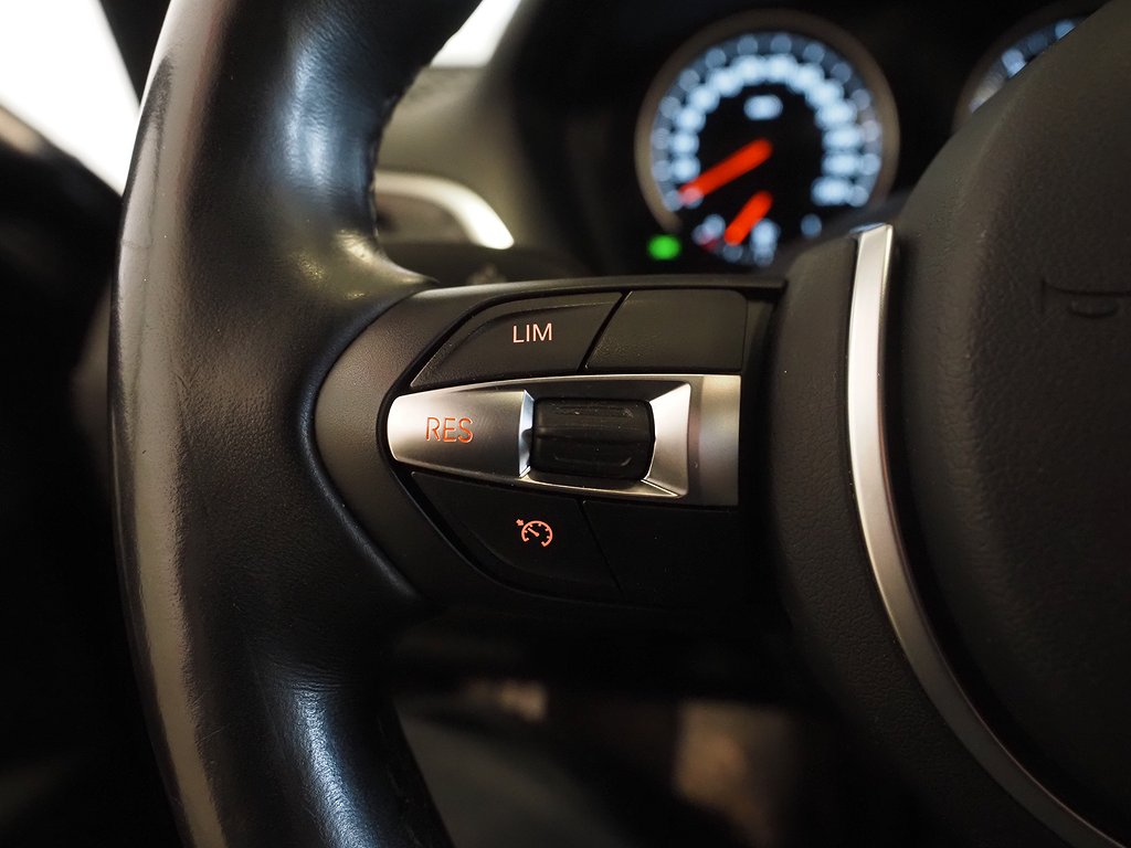 BMW 118I 136hk Steptronic M Sport | Skinn | PDC | 2019