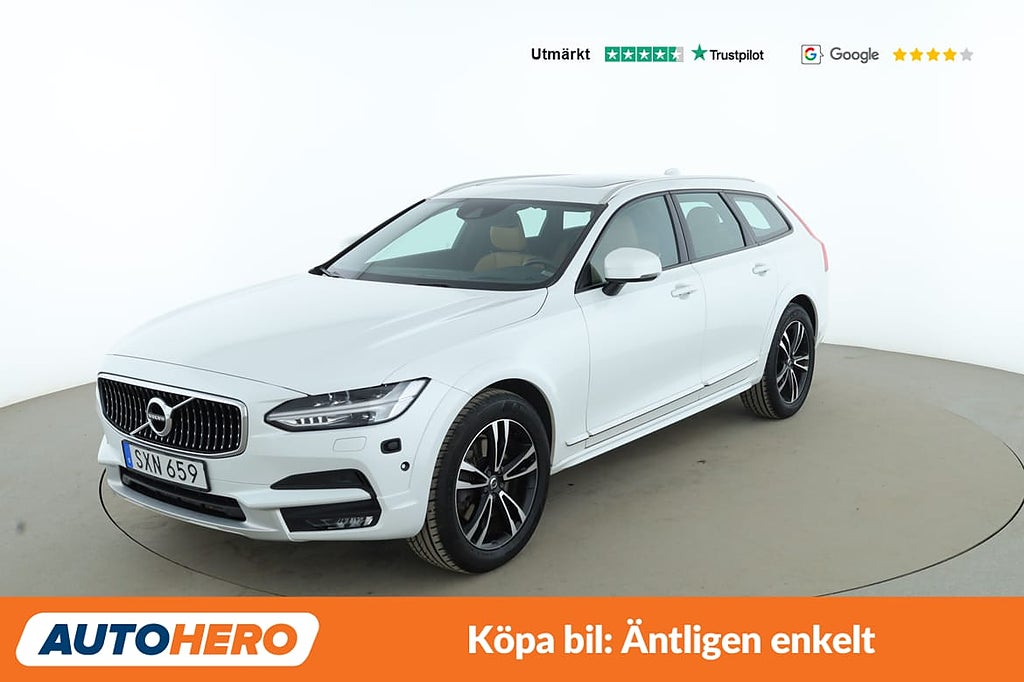 Volvo V90 Cross Country D4 Momentum AWD / VOC, Panorama, Värmare, BLIS