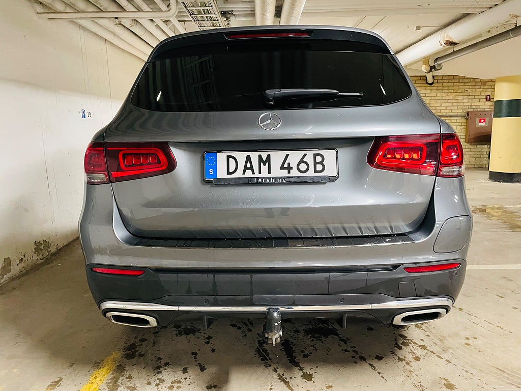 Mercedes-Benz GLC300 de 2021 - miniatyr 8