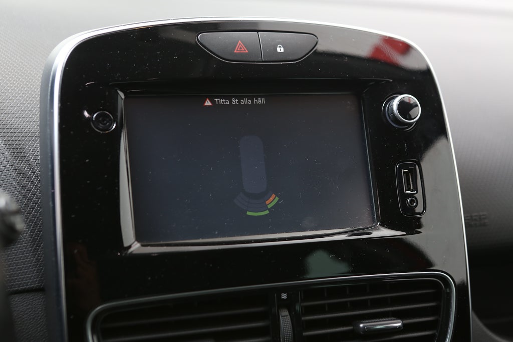 Renault Clio IV Phll Energy TCe Intens 5-D Navi Stylepaket 2017