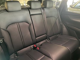 SUV Mazda CX-60 10 av 25