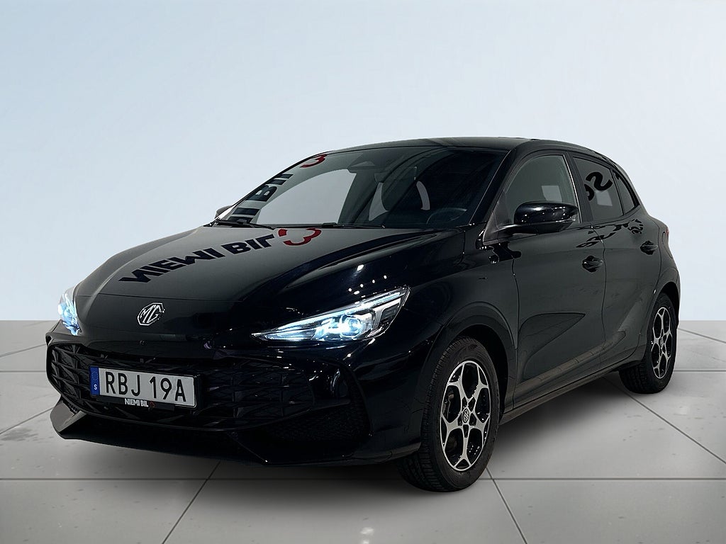 MG 3 Hybrid+ Luxury Carplay 360° GPS Pvärm S/V-hjul MOMS