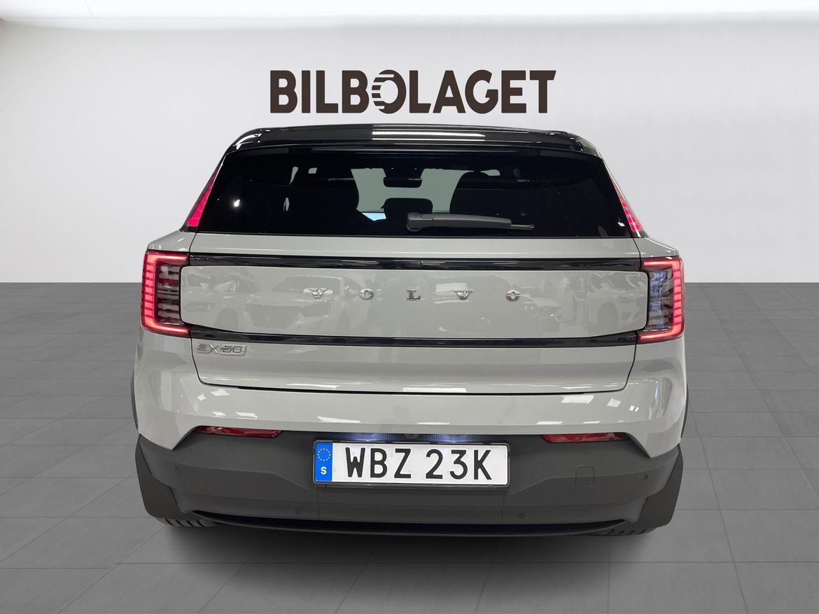 Volvo EX30 Extended Range Plus 2025, bild 4/10