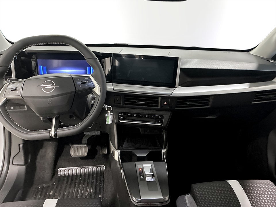 Bild på Opel Frontera GS 1.2 Turbo Hybrid 145hk Aut B-KAMERA NAVI CARPLAY