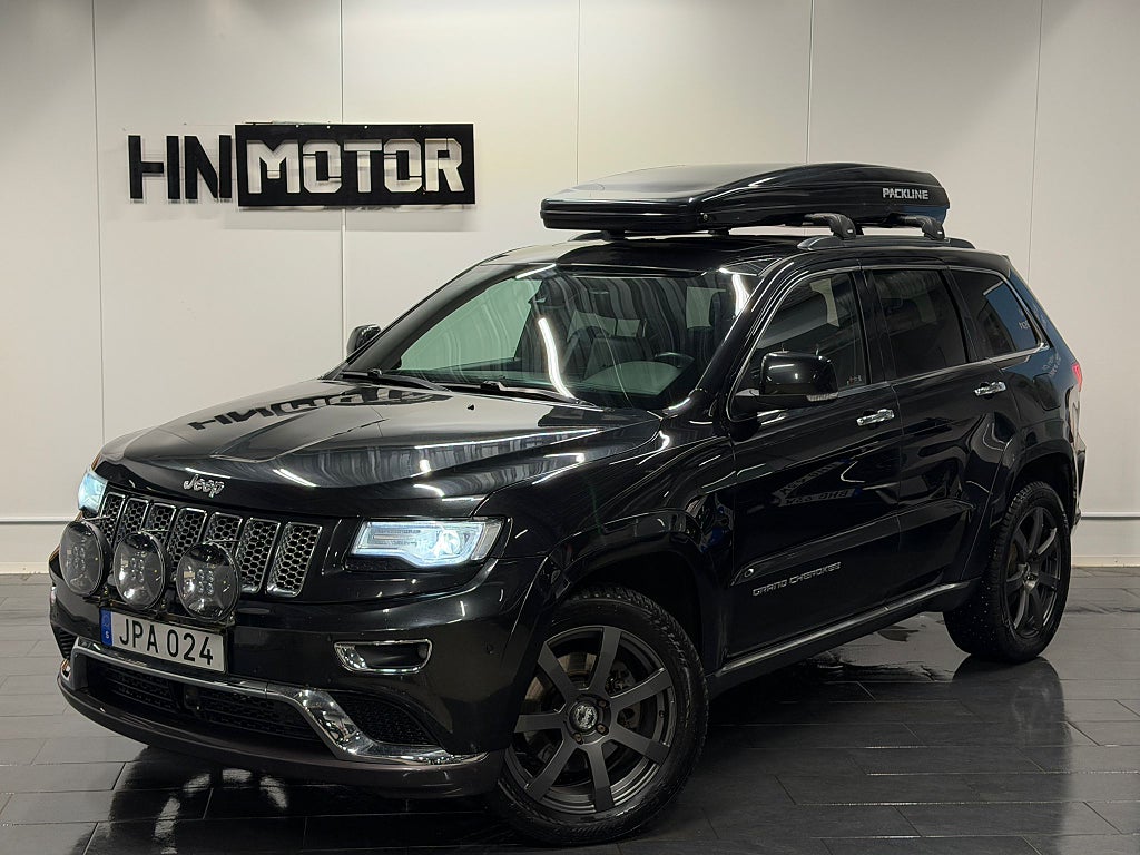 Jeep Grand Cherokee 3.0 CRD 4WD |PANO|H/K|LUFT|Ventilerande|BKam|1Ägare|