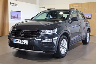 SUV Volkswagen T-Roc 1 av 28