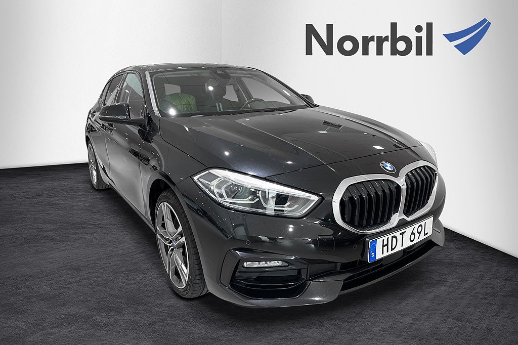 BMW 120 xDrive Sportline 190hk Navi Värmare