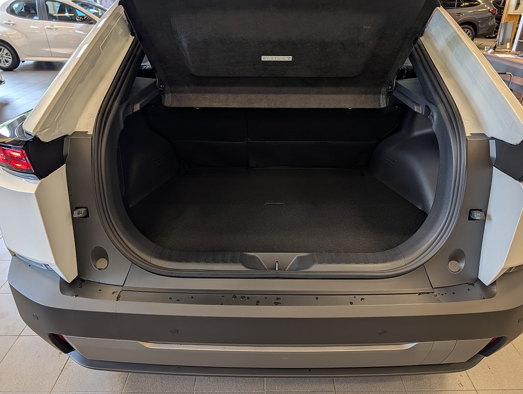 Subaru Uncharted Long Range 77 kWh / Limited