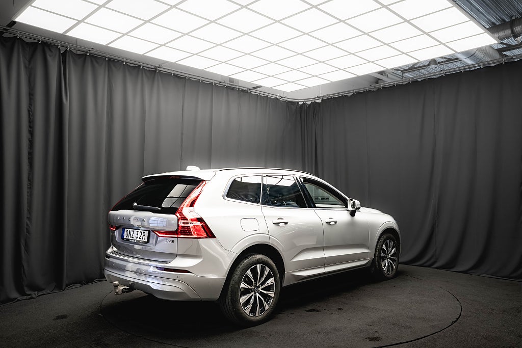 Volvo XC60 B4 AWD LUFTFJÄDRING LÄDER DRAG ELSTOL MINNE D-VÄRM MOMS