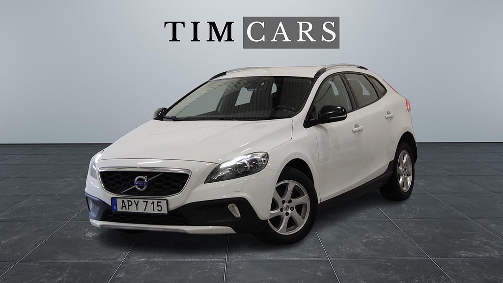 Volvo V40 Cross Country Nybesiktigad