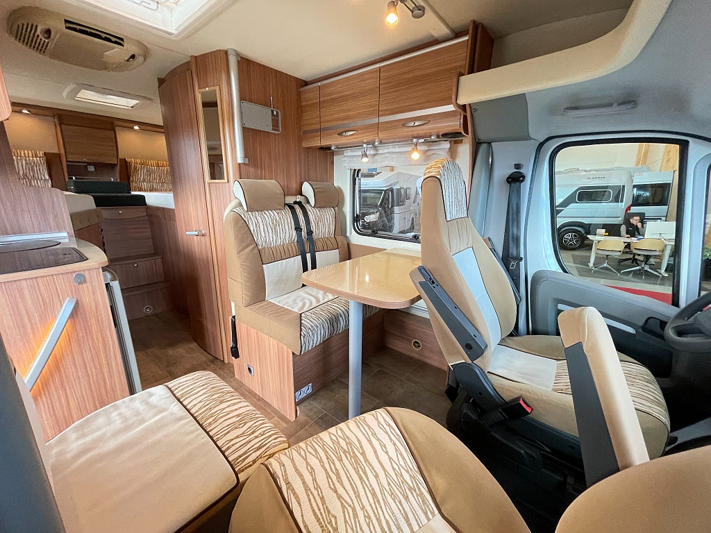 Bürstner Travel Van T 620 /B-körkort/AC bodel/Backkamera/EL-Patron/Fint s - Bürstner